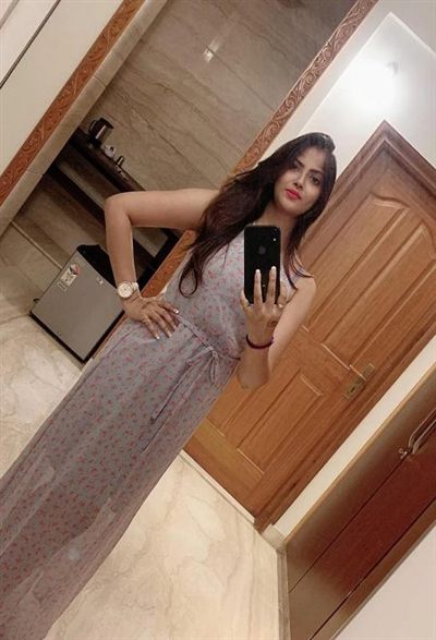 Pranati - Chennai Escort